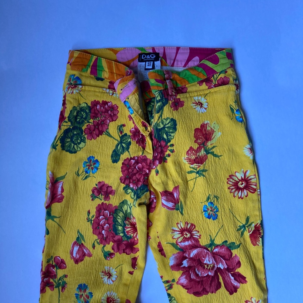 Dolce & Gabbana Floral Capris